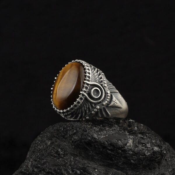 the tigers eye ring sterling silver is a product of high class craftsmanship and intricate designing. it's solid structure makes it a perfect piece to use as an everyday jewelry to elevate your style. espada silver