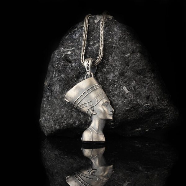 nefertiti necklace is inspired by ancient queen of egypt. she was known for her beauty and other poerfull features.