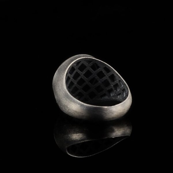 the mens ouroboros ring is a product of high class craftsmanship and intricate designing. it's solid structure makes it a perfect piece to use as an everyday jewelry to elevate your style. espada silver