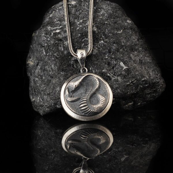 the snake medallion sterling silver is a product of high class craftsmanship and intricate designing. it's solid structure makes it a perfect piece to use as an everyday jewelry to elevate your style.