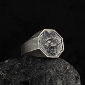 The Wolf Signet Ring is a product of high class craftsmanship and intricate designing. It's solid structure makes it a perfect piece to use as an everyday jewelry to elevate your style.