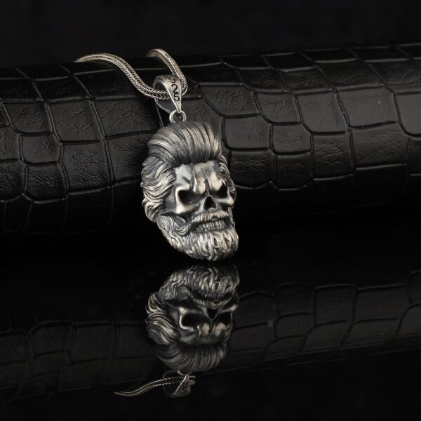 the mens biker necklace sterling silver is a product of high class craftsmanship and intricate designing. it's solid structure makes it a perfect piece to use as an everyday jewelry to elevate your style. espada silver