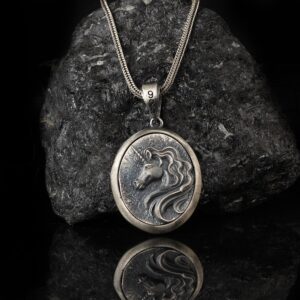 The Unicorn Necklace Sterling Silver is a product of high class craftsmanship and intricate designing. It's solid structure makes it a perfect piece to use as an everyday jewelry to elevate your style.