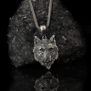 silver wolf necklace