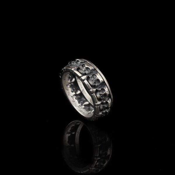 the mens skull wedding ring is a product of high class craftsmanship and intricate designing. it's solid structure makes it a perfect piece to use as an everyday jewelry to elevate your style. espada silver