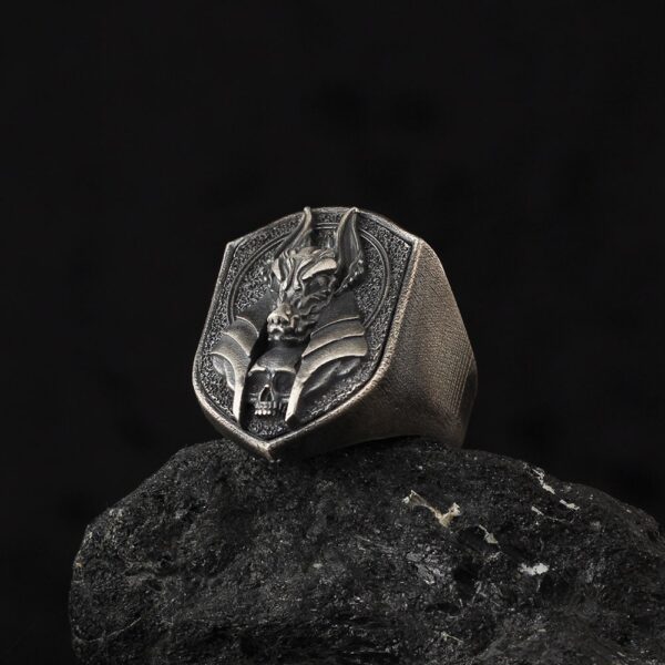 the anubis ring sterling silver is a product of high class craftsmanship and intricate designing. it's solid structure makes it a perfect piece to use as an everyday jewelry to elevate your style. espada silver