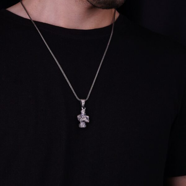 the the devil necklace is a product of high class craftsmanship and intricate designing. it's solid structure makes it a perfect piece to use as an everyday jewelry to elevate your style. espada silver