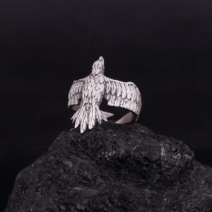 The The Crow Ring Sterling Silver is a product of high class craftsmanship and intricate designing. It's solid structure makes it a perfect piece to use as an everyday jewelry to elevate your style.