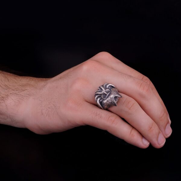 the davy jones ring sterling silver is a product of high class craftsmanship and intricate designing. it's solid structure makes it a perfect piece to use as an everyday jewelry to elevate your style. espada silver
