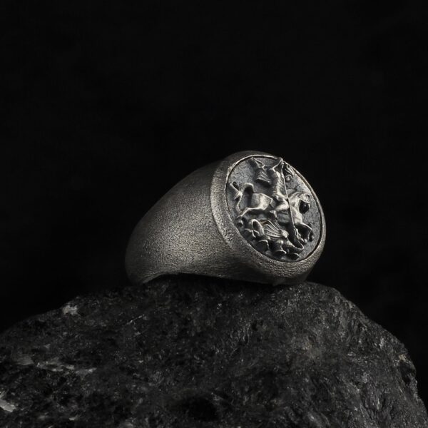 the st george ring is a product of high class craftsmanship and intricate designing. it's solid structure makes it a perfect piece to use as an everyday jewelry to elevate your style. espada silver