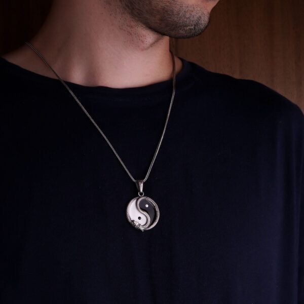 the yin yang necklace is a product of high class craftsmanship and intricate designing. it's solid structure makes it a perfect piece to use as an everyday jewelry to elevate your style. espada silver