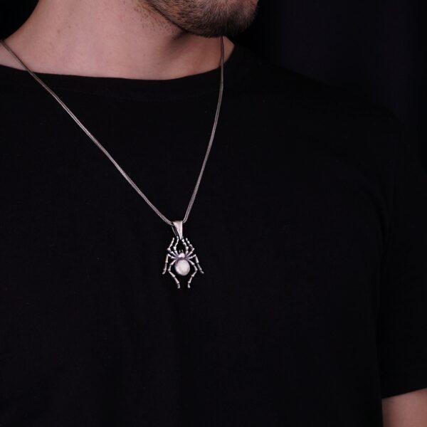 the silver spider necklace is a product of high class craftsmanship and intricate designing. it's solid structure makes it a perfect piece to use as an everyday jewelry to elevate your style. espada silver