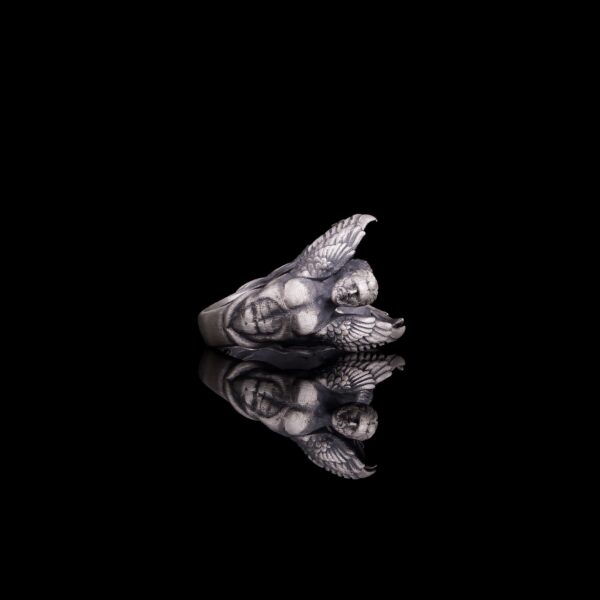 the wingman ring is a product of high class craftsmanship and intricate designing. it's solid structure makes it a perfect piece to use as an everyday jewelry to elevate your style. espada silver