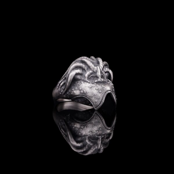 the head of davy jones ring is a sterling silver jewelry inspired by pirates of caribbean