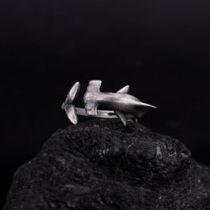 The Hammerhead Shark Ring is a product of high class craftsmanship and intricate designing. It's solid structure makes it a perfect piece to use as an everyday jewelry to elevate your style.