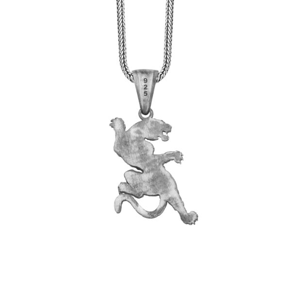 the white tiger necklace is a product of high class craftsmanship and intricate designing. it's solid structure makes it a perfect piece to use as an everyday jewelry to elevate your style. espada silver