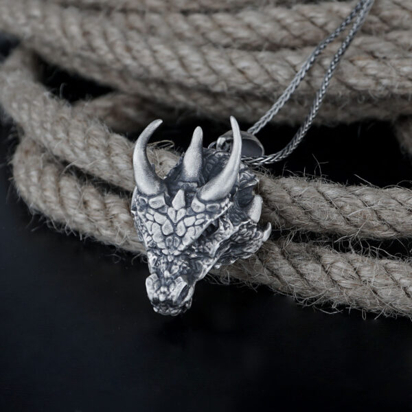 smaug necklace, the dragon of the middle earth