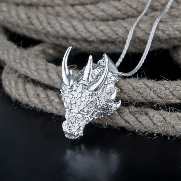 polished smaug necklace