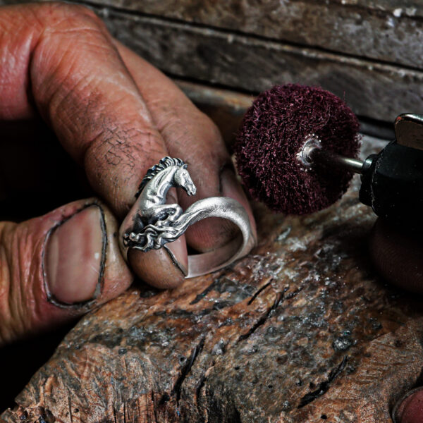 making process of shadowfax ring